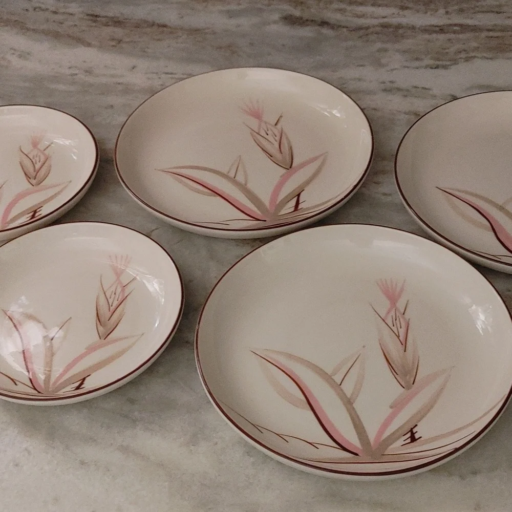 5 MCM Winfield Pink Dragon Flower Dishes